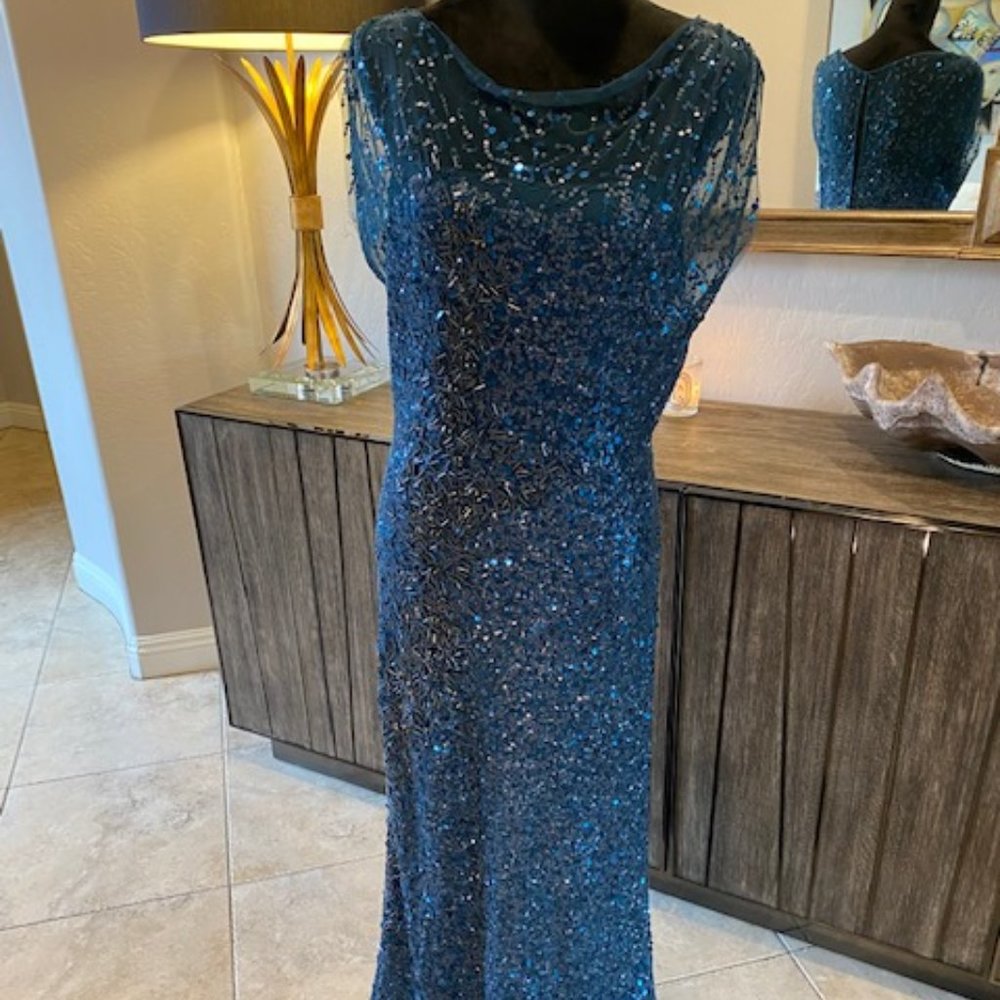 Jenny Packham Sequined evening gown Size 12